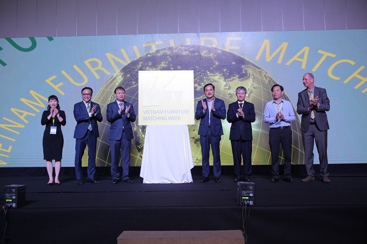 HƠN 450 DOANH NGHIỆP THAM GIA VFM WEEK 2022 ! 